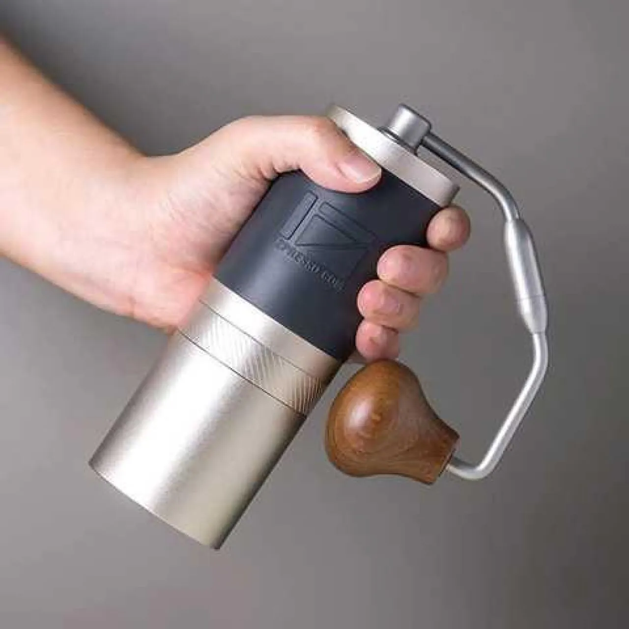 Кавомолка ручна 1Zpresso J